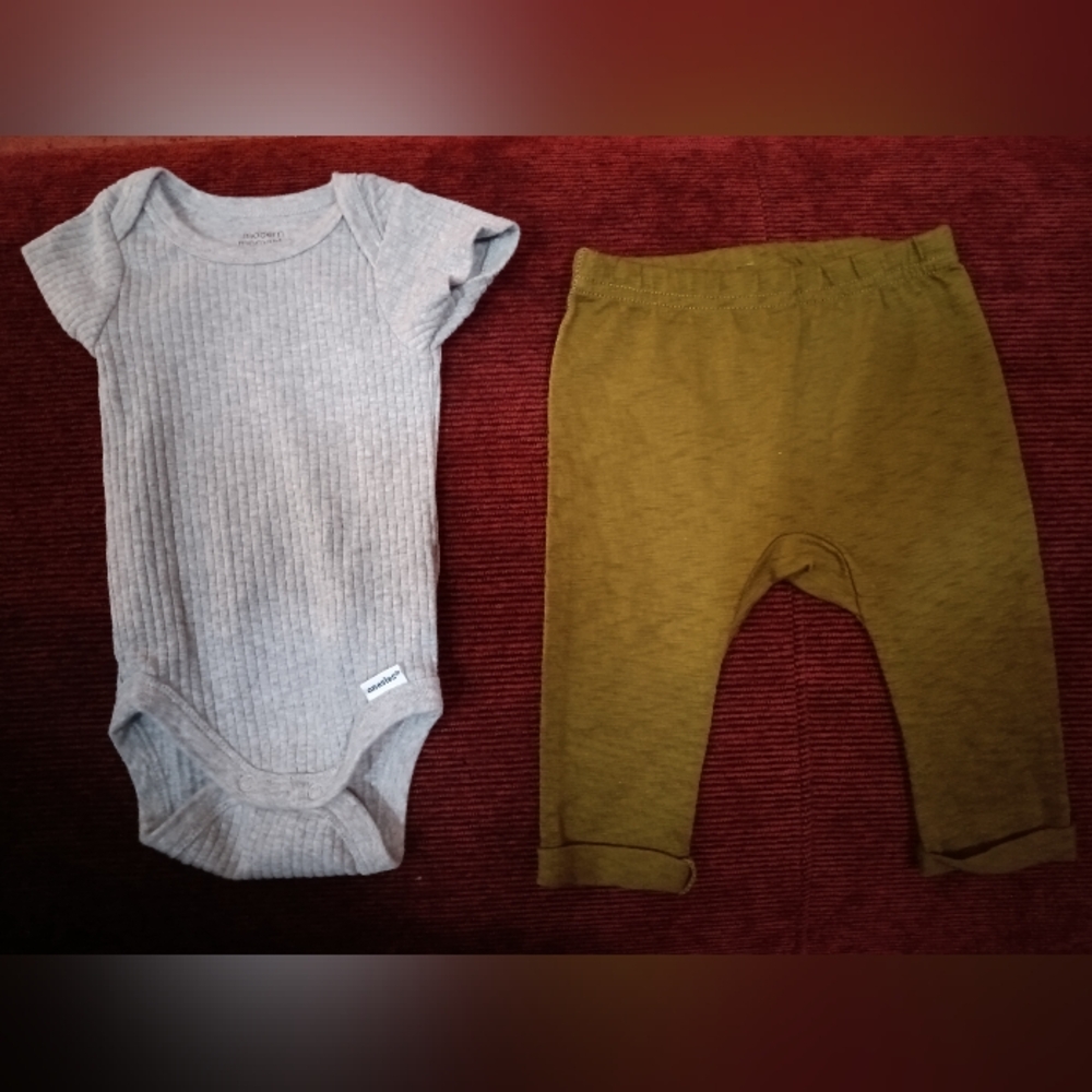 3 month old set